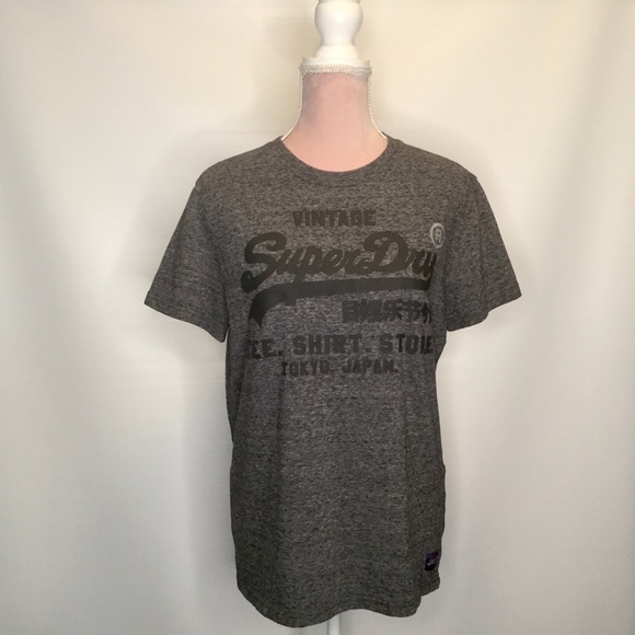 Superdry t-shirt. Embossed. Premium quality. - Picture 2 of 11